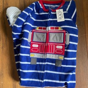 The Childrens Place Firetruck Fleece Footie Pajamas Toddler Boy Size 2T NWT